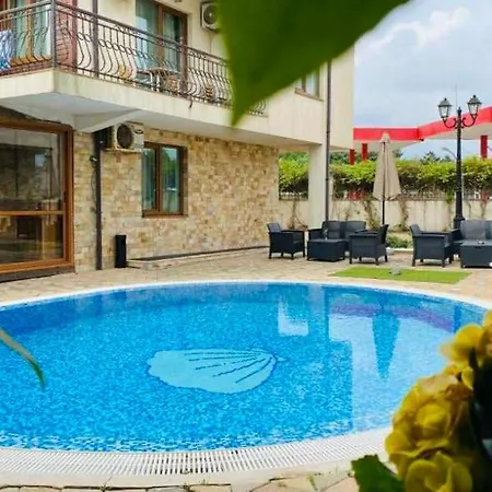 Lejlighedshotel созополски перли 3*