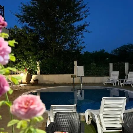 созополски перли アパートホテル